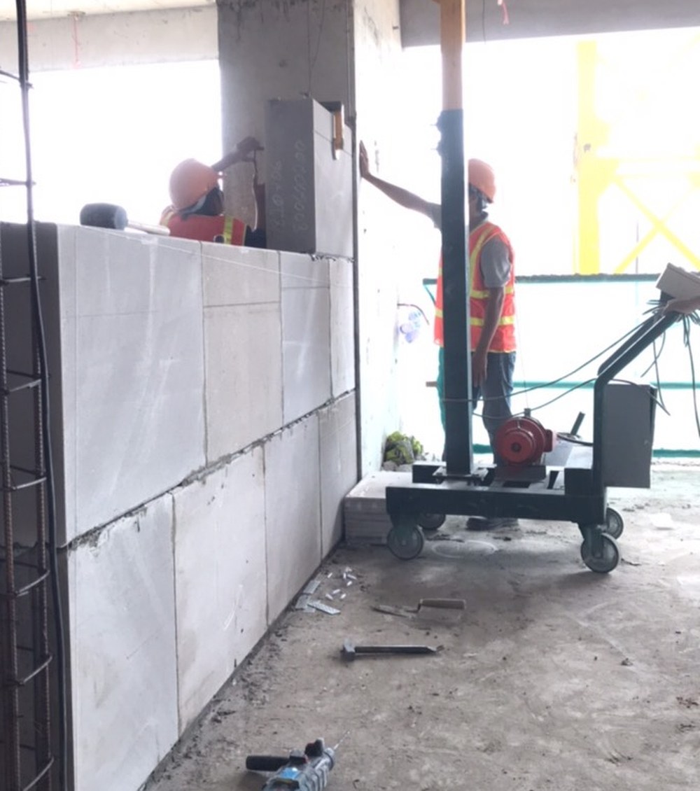 Thi công tường Panel ALC