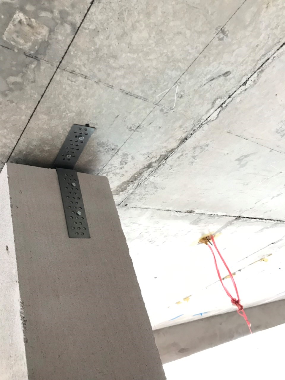 KỸ THUẬT LIÊN KẾT TƯỜNG AAC VỚI KẾT CẤU BẰNG PAT THÉP