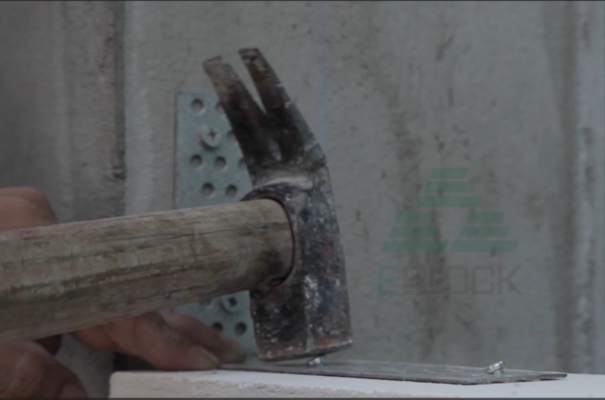 KỸ THUẬT LIÊN KẾT TƯỜNG AAC VỚI KẾT CẤU BẰNG PAT THÉP