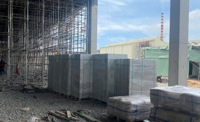 Thi công tường AAC cao cho nhà xưởng - giằng, bổ trụ, pát thép | Càn Thanh